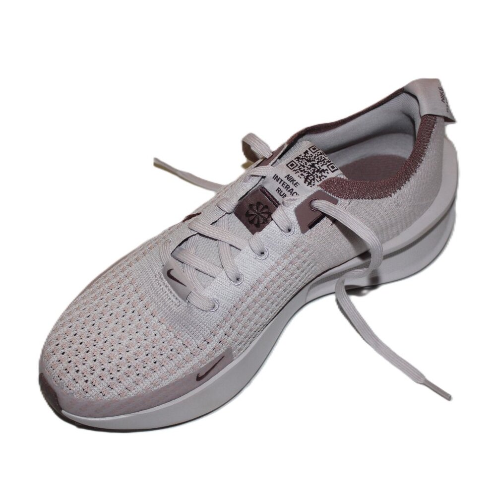 WOMEN'S NIKE PLAT VIOLET INTERACT RUN SNEAKERS US9/UK6.5/EUR40.5